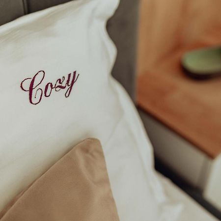 Cozy Apartments - One Residence Iasi Luaran gambar